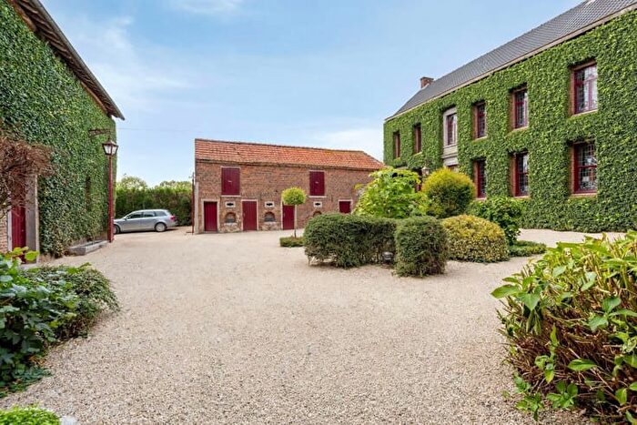 11-kamerhuis te koop in PAJOTTEGEM
