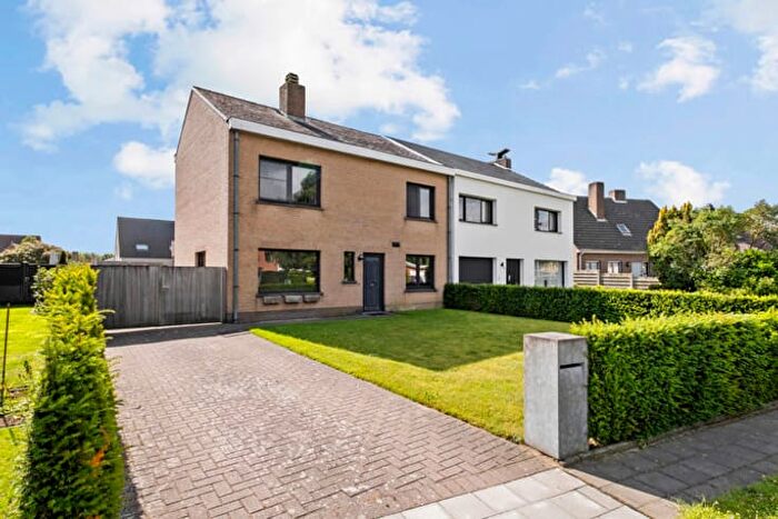 4-kamerhuis te koop in Zedelgem Loppem