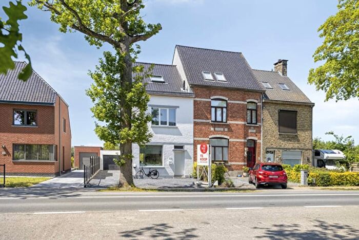 3-kamerhuis te koop in Brugge