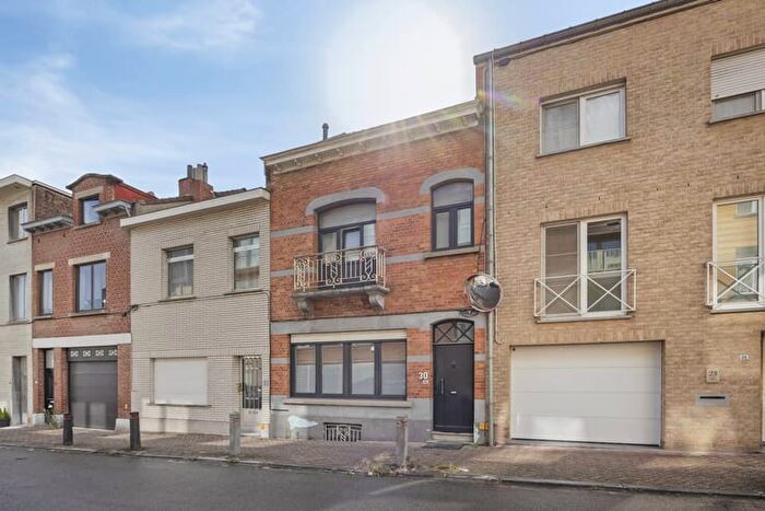 3-kamerhuis te koop in Strombeek-Bever