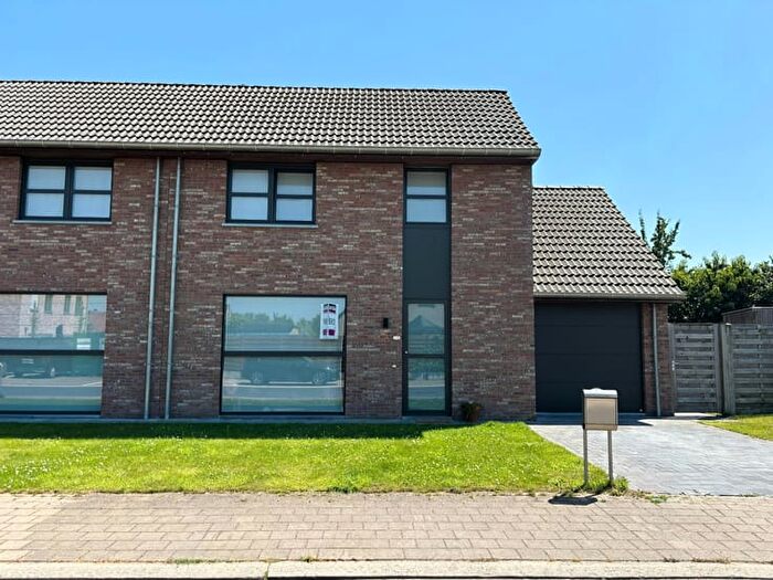 12-kamerhuis te huur in Roeselare
