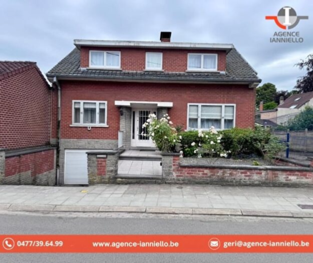4-kamerhuis te koop in La Louvière