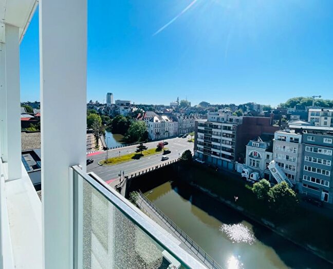 10-kamerappartement te koop in Gent