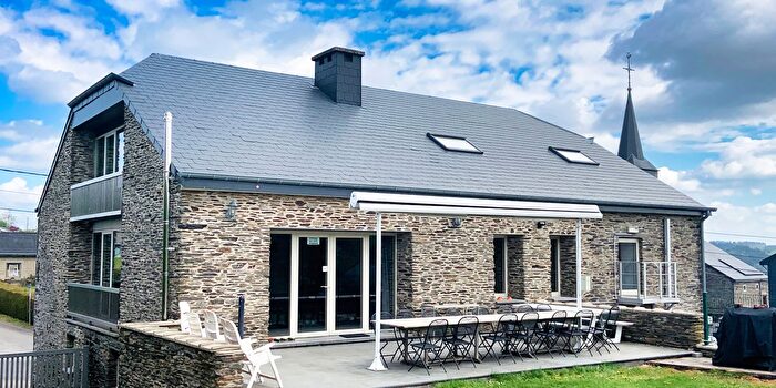 10-kamerhuis te koop in Les Hayons