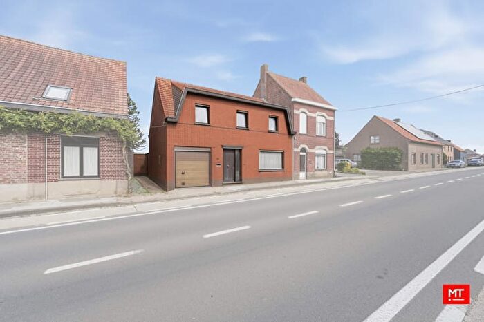 8-kamerhuis te koop in Beselare