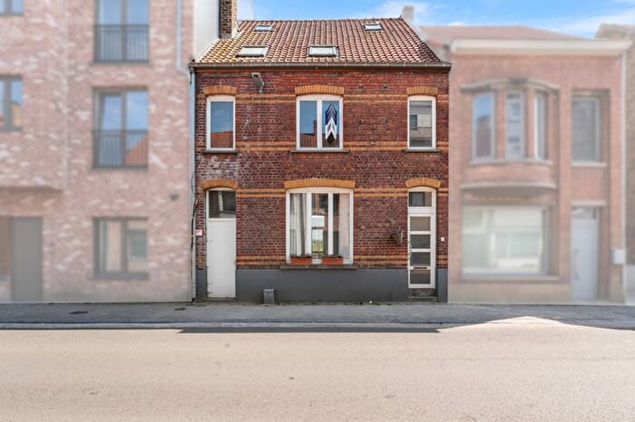 6-kamerhuis te koop in Gistel
