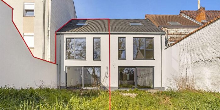 3-kamerhuis te koop in Leuze-en-Hainaut
