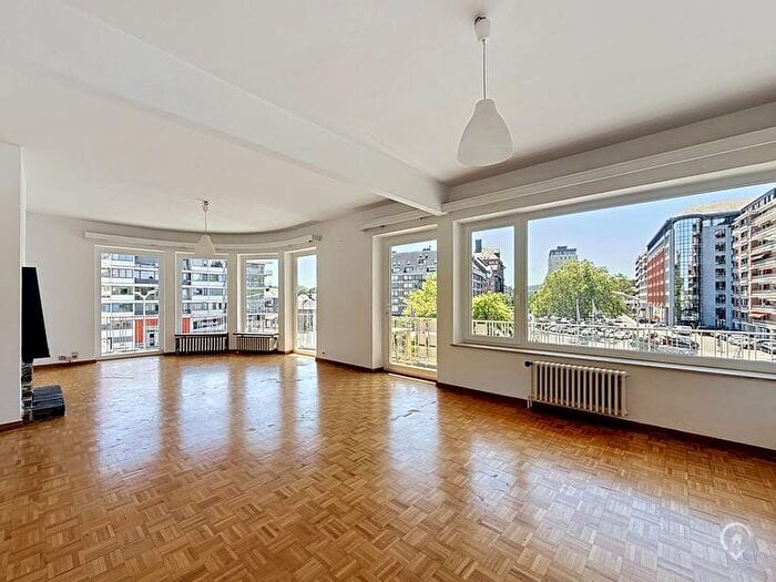 3-kamerappartement te huur in Jambes