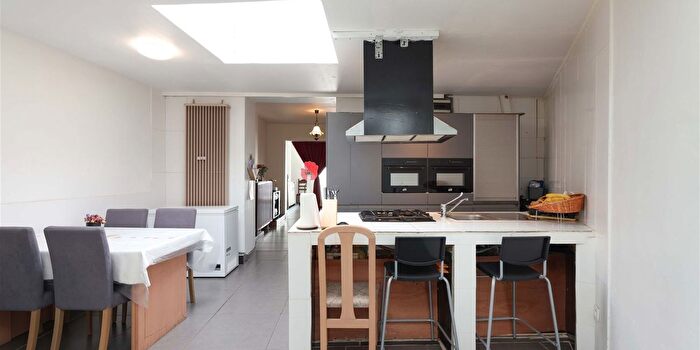Huizen Koop Huur - 2