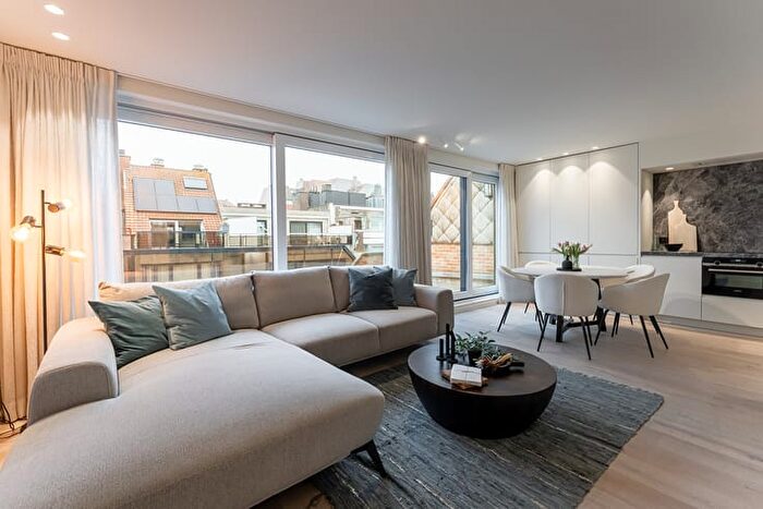 10-kamerappartement te koop in Knokke