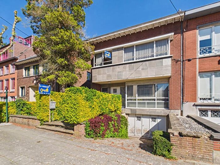 5-kamerhuis te koop in La Louvière
