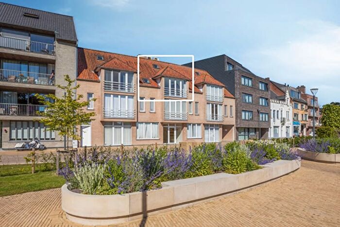 12-kamerappartement te koop in Houthulst
