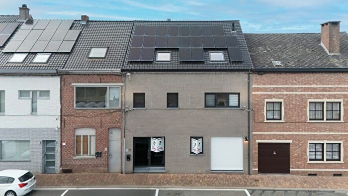 18-kamerhuis te huur in Brakel