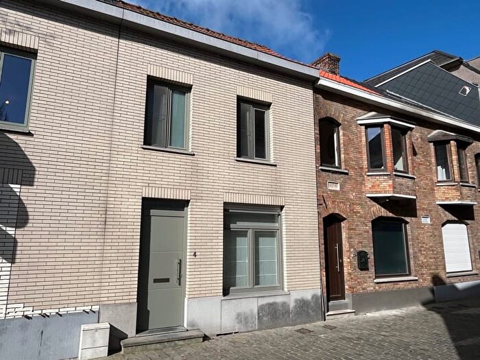 3-kamerhuis te koop in GISTEL