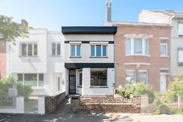 10-kamerhuis te koop in Oostende