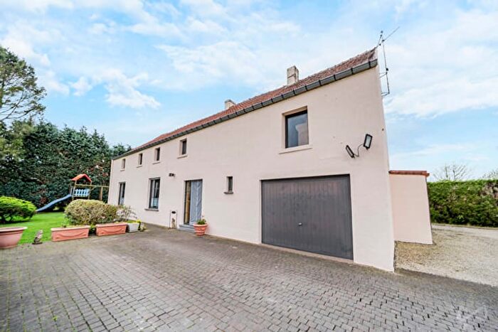 15-kamerhuis te koop in La Louvière Houdeng-Goegnies