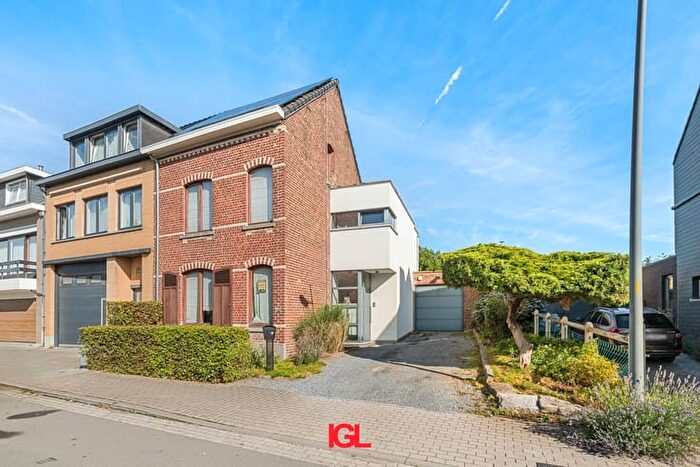 14-kamerhuis te koop in Sint-Pieters-Leeuw