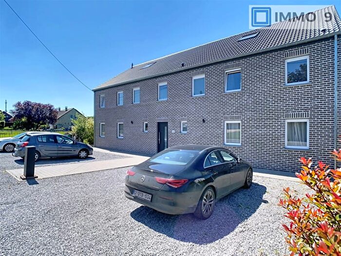 8-kamerhuis te koop in Bois-De-Villers