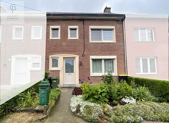 15-kamerhuis te koop in Landen