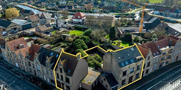 15-kamerhuis te koop in Veurne