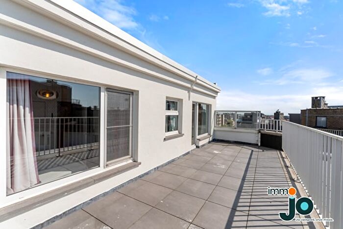 7-kamerappartement te koop in Oostende
