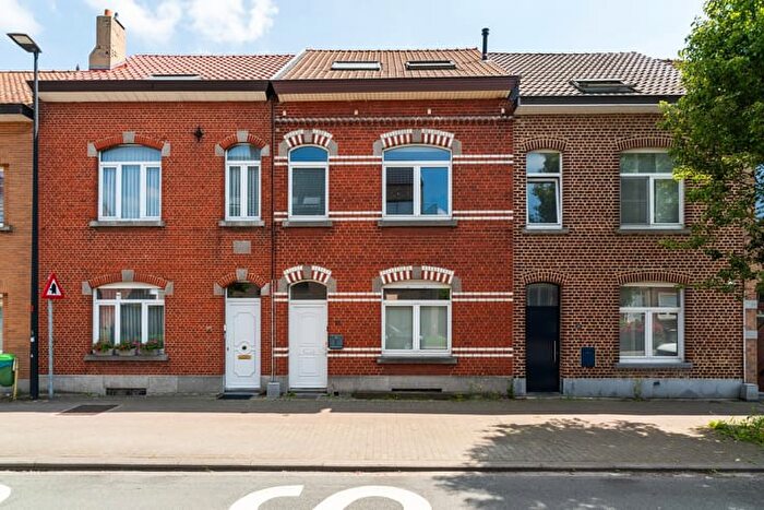 12-kamerhuis te koop in Sint-Pieters-Leeuw