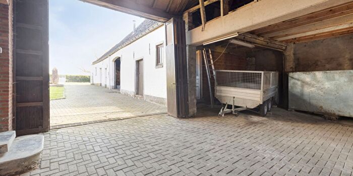 3-kamerhuis te koop in Steenhuize-Wijnhuize
