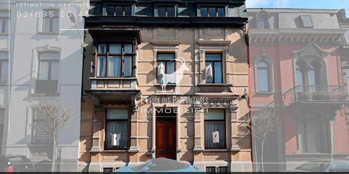 6-kamerhuis te koop in La Louvière