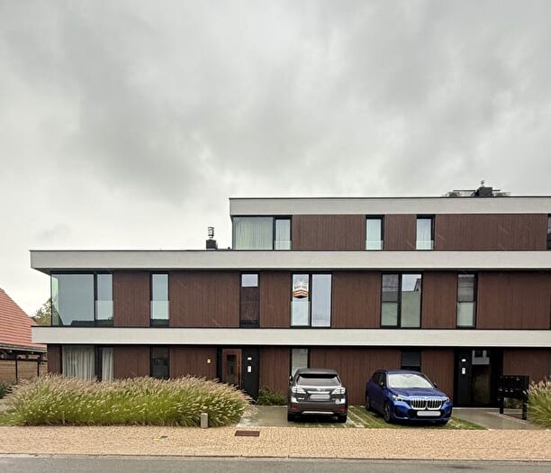 9-kamerappartement te huur in Buggenhout