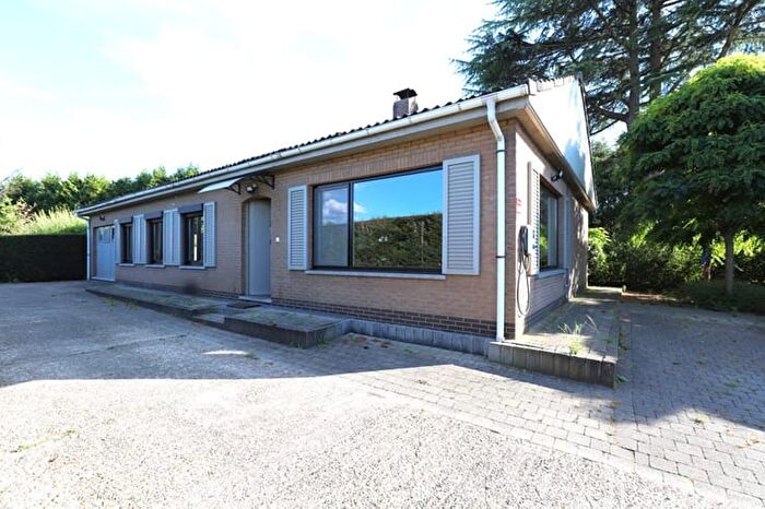 13-kamerhuis te koop in Zandhoven