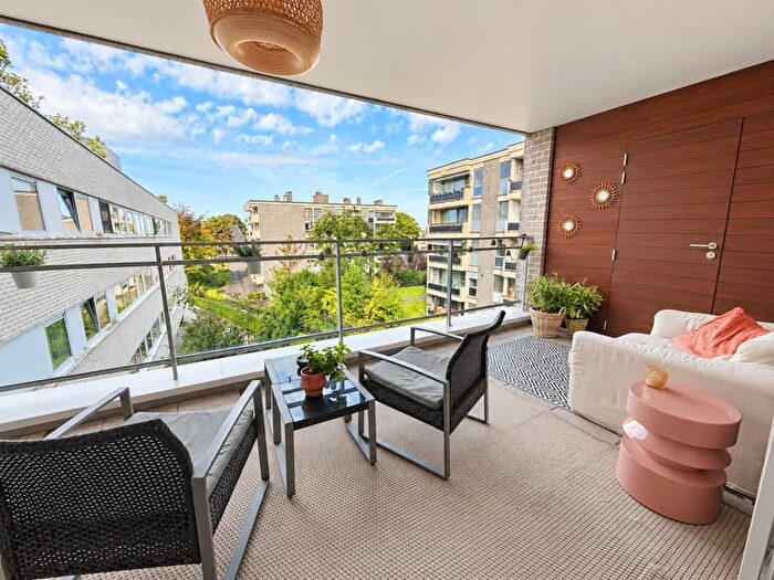 10-kamerappartement te koop in Maaseik