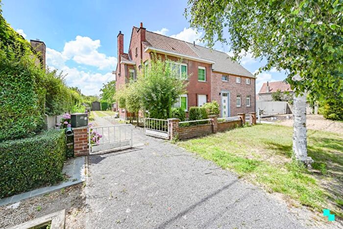 12-kamerhuis te koop in Zulte