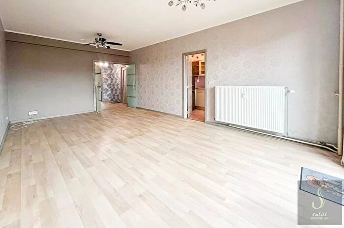 Appartement te koop in Gilly