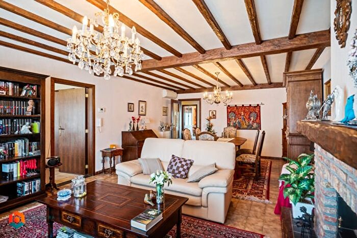 11-kamerappartement te koop in Putte