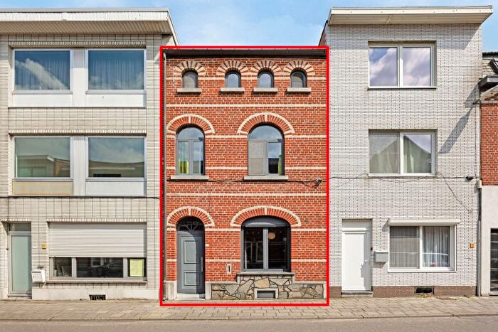 13-kamerhuis te koop in Sint-Truiden
