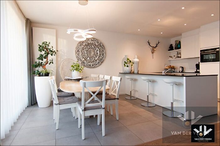 12-kamerappartement te koop in Hasselt
