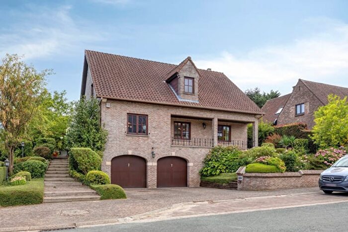 4-kamerhuis te koop in STROMBEEK-BEVER