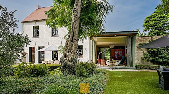 20-kamerhuis te koop in Dudzele