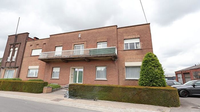 9-kamerappartement te huur in Ardooie