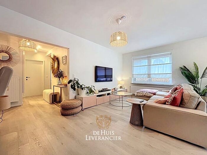 10-kamerappartement te koop in Borsbeek