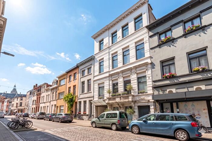 1-kamerappartement te koop in BORGERHOUT