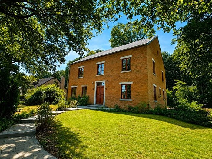 4-kamerhuis te koop in MOUSTIER-SUR-SAMBRE