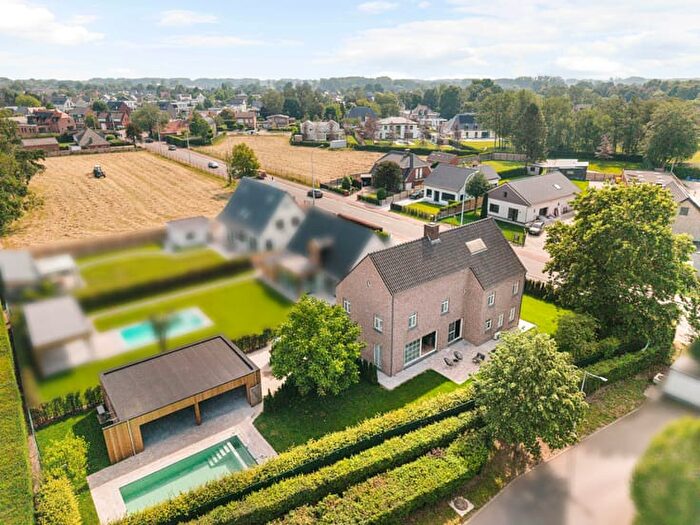 6-kamerhuis te koop in Hoogstraten