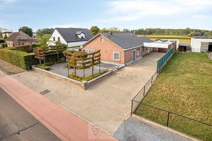 19-kamerhuis te koop in Alken