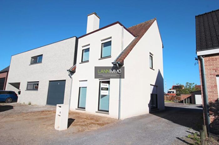 12-kamerhuis te huur in Machelen (9870)