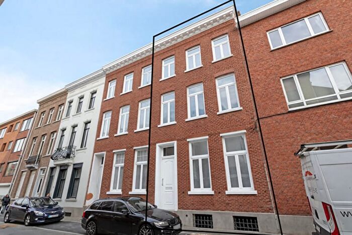 8-kamerhuis te koop in Mechelen