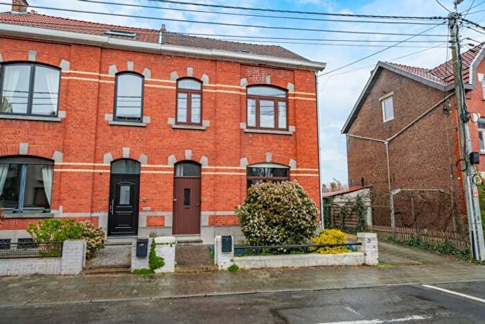 3-kamerhuis te koop in Court-Saint-Étienne