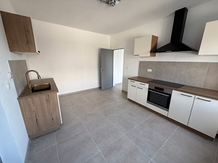 8-kamerappartement te huur in Philippeville