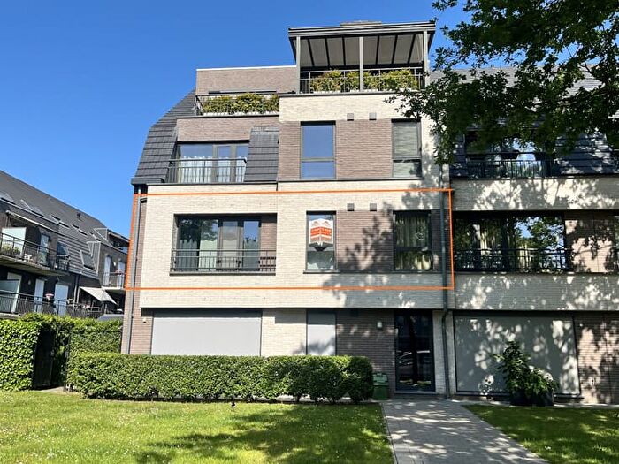 10-kamerappartement te huur in Brasschaat
