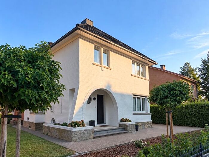 10-kamerhuis te koop in Riemst